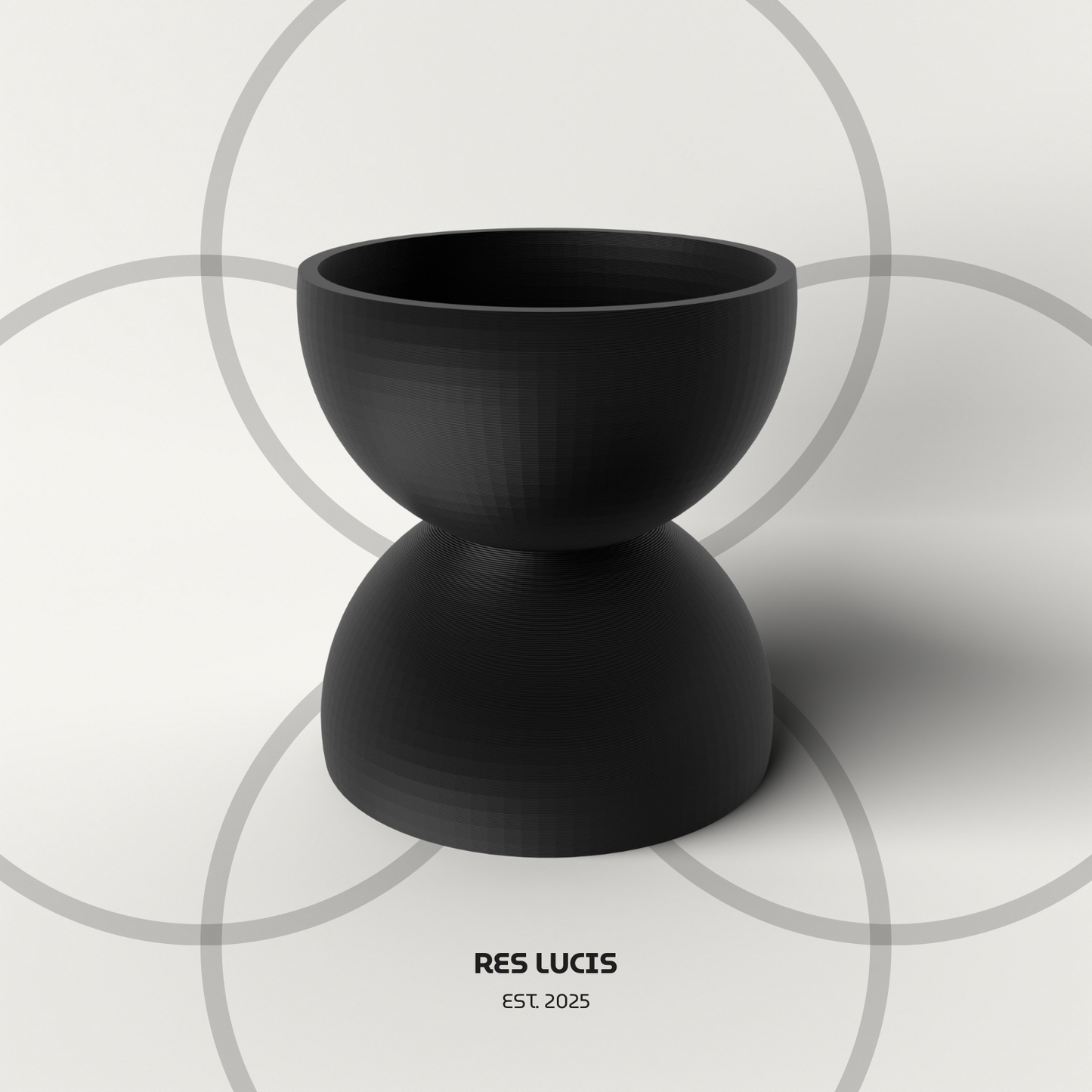 Ciotola Nera a forma di clessidra utilizzabile anche come posacenere